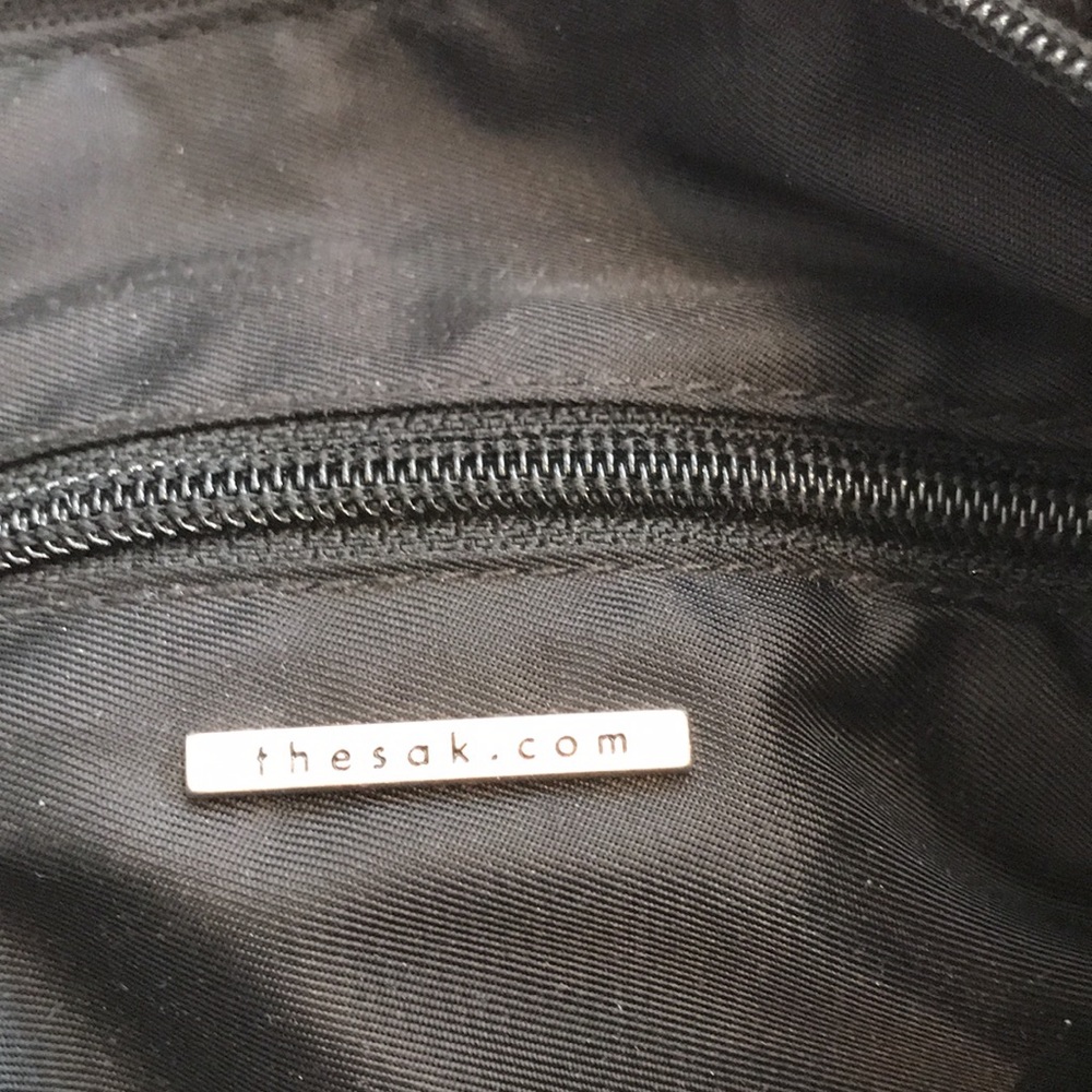 Black The Sak purse zippered top 2 straps - Picture 7 of 8
